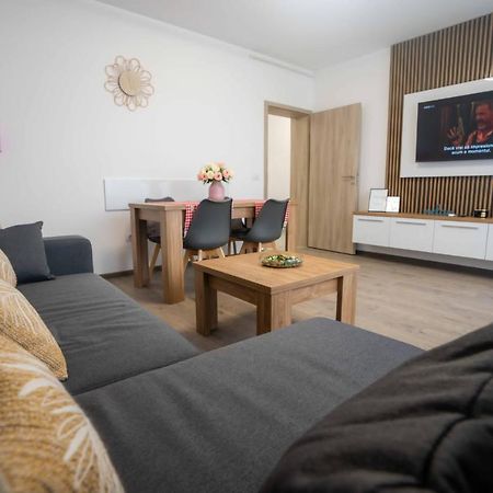 Cozyhome Μπρασόβ Εξωτερικό φωτογραφία