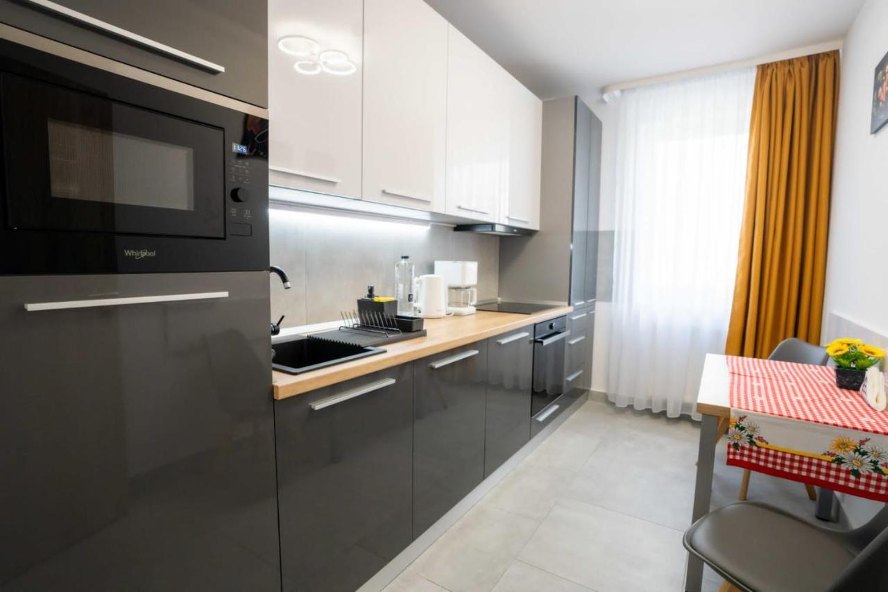 Cozyhome Μπρασόβ Εξωτερικό φωτογραφία